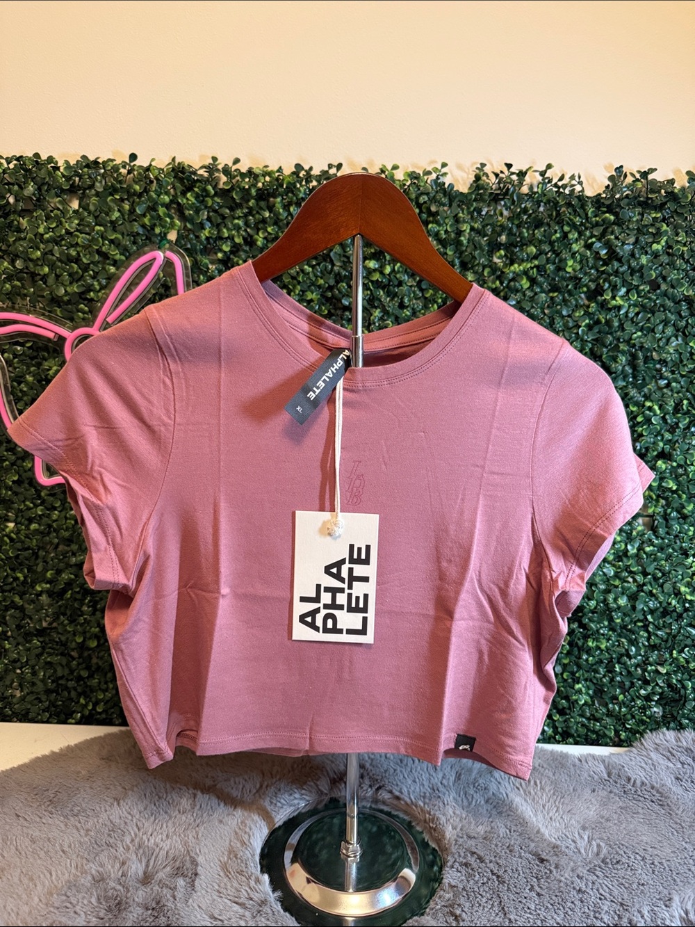NWT Alphalete Pink Cropped Tee